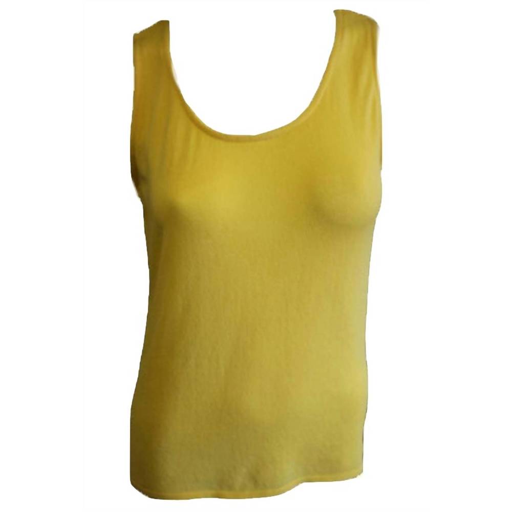 NEW ANGEL bra-friendly tank top in yellow